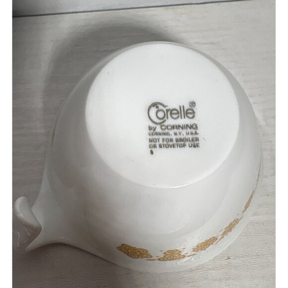 Vintage Corelle Butterfly Gold Tea Cups With Hook Handles and Saucers Set of 2 - Picture 8 of 12